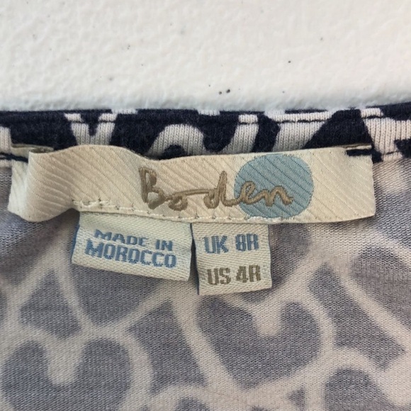 Boden Navy/White Heart Print Faux Wrap V-Neck Long Sleeve Ruched Side Top - Picture 6 of 6